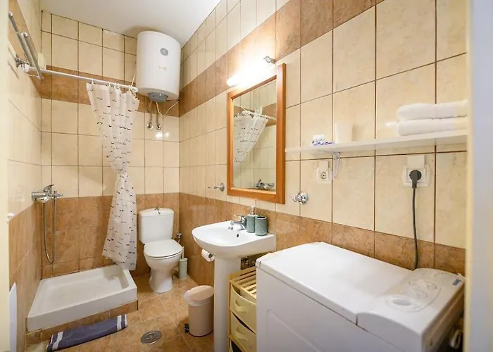 Mouragia Budget Places Apartment