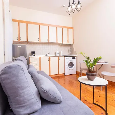 Mouragio Budget 3rd flr apt * Corfu (city)