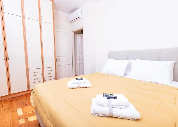 Apartment Mouragia Budget Places